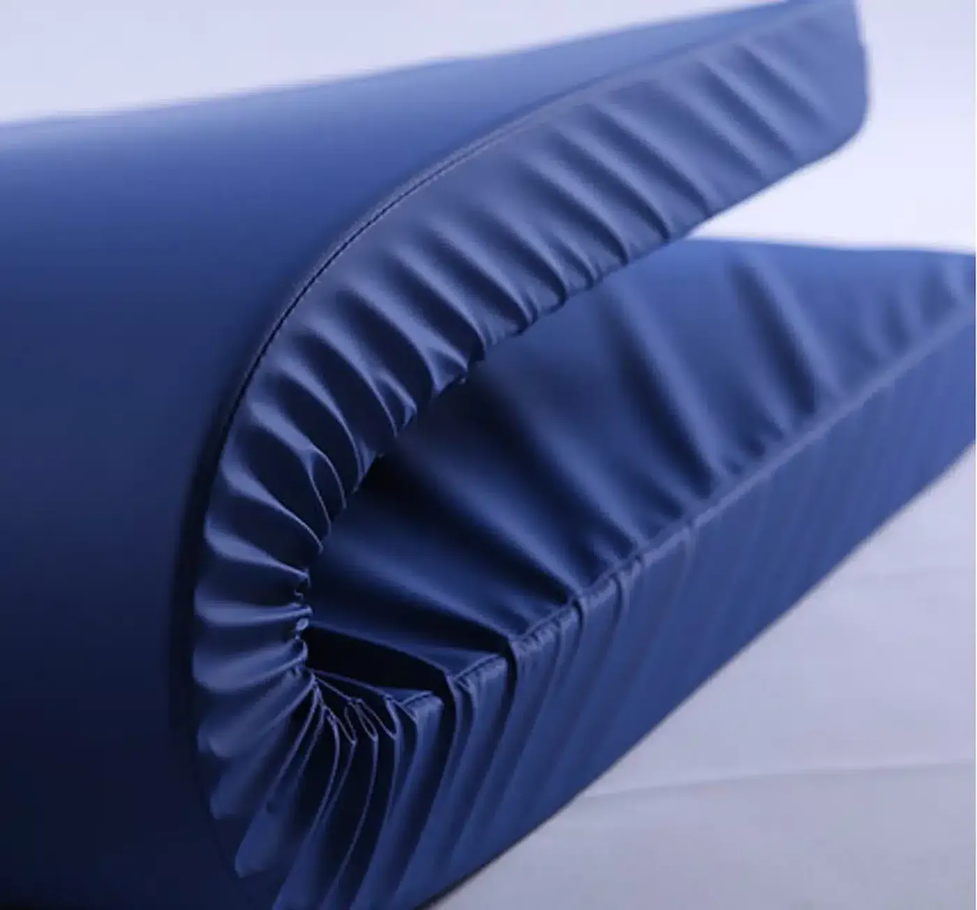 Stretch fabric detail of a PU mattress cover